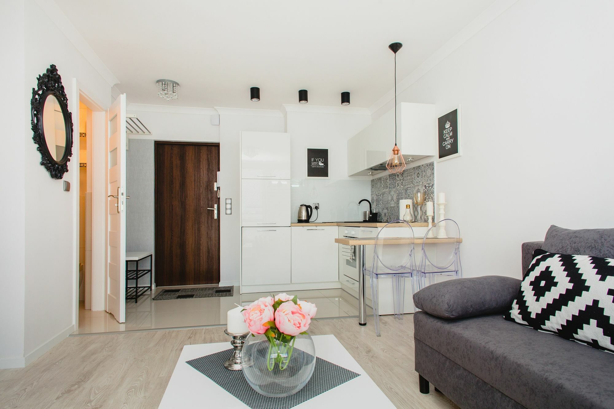 Shortstaypoland Chlodna Varşovia Exterior foto